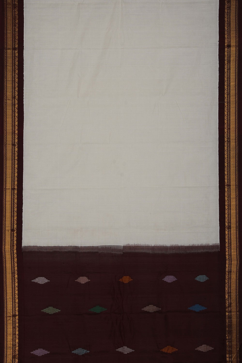 Image of Gadwal Cotton Off-White Saree